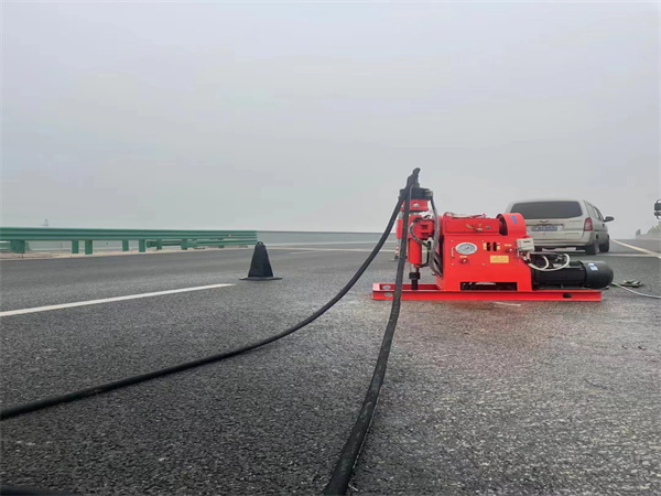 武夷山马路路基路面开裂下沉注浆加固灌浆